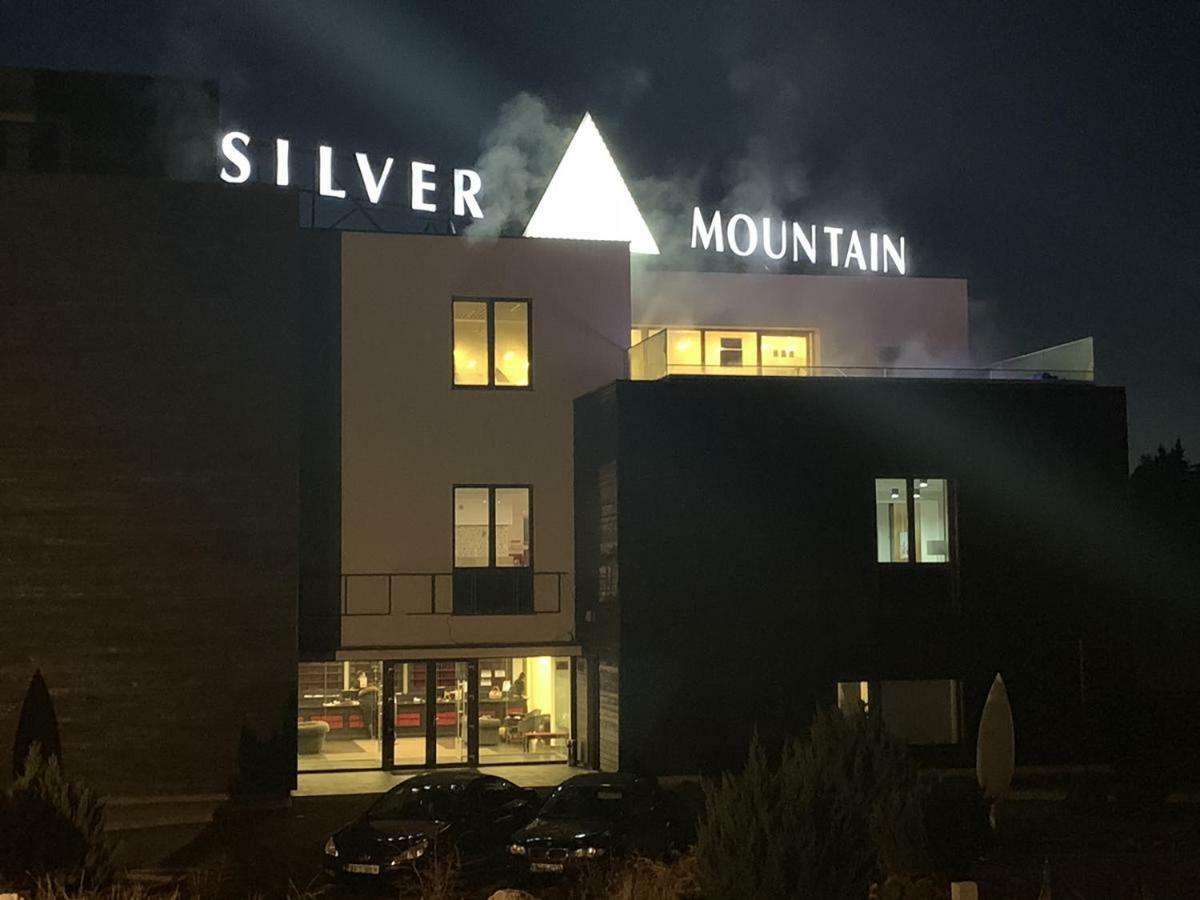 B09 Mauritius - Silver Mountain Poiana Brasov Luaran gambar